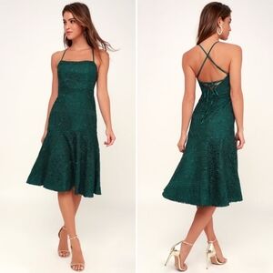 Lulus magic moments forest green lace up midi dress size medium